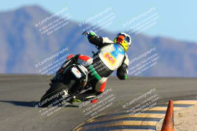 media/Jan-09-2022-SoCal Trackdays (Sun) [[2b1fec8404]]/Turn 12 Backside (130pm)/